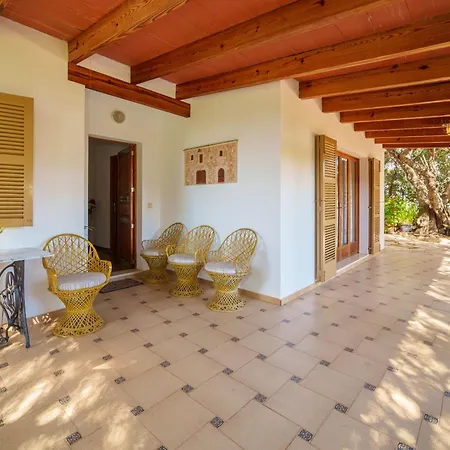 Nyaraló Damia By Interhome